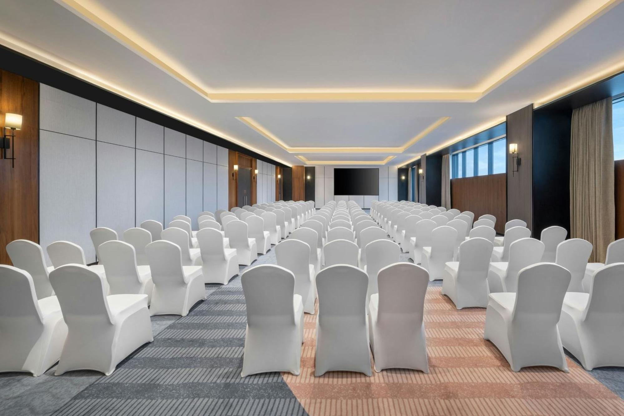 Four Points By Sheraton Chennai, Velachery Exterior foto